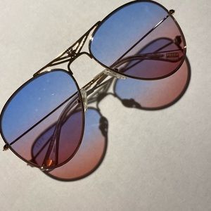 Captain Marvel x Diff sunglasses limited edition